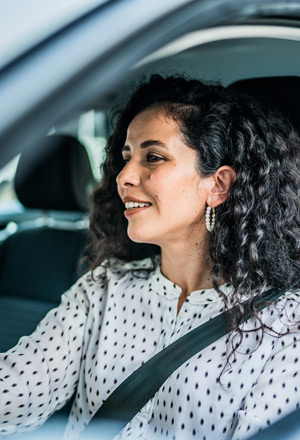 young-woman-driving-car