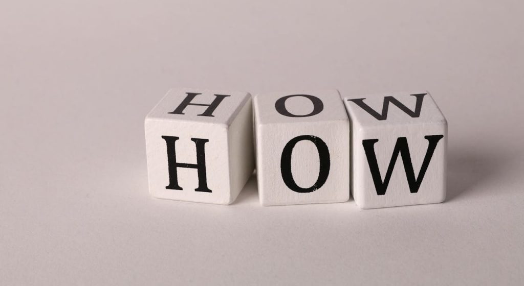 word how spelled on white blocks